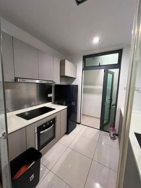 Servis Apartment untuk Disewa di Crescent Bay Suites (Teluk Bayu) - Aileen Lui - PropertyGuru.com.my
