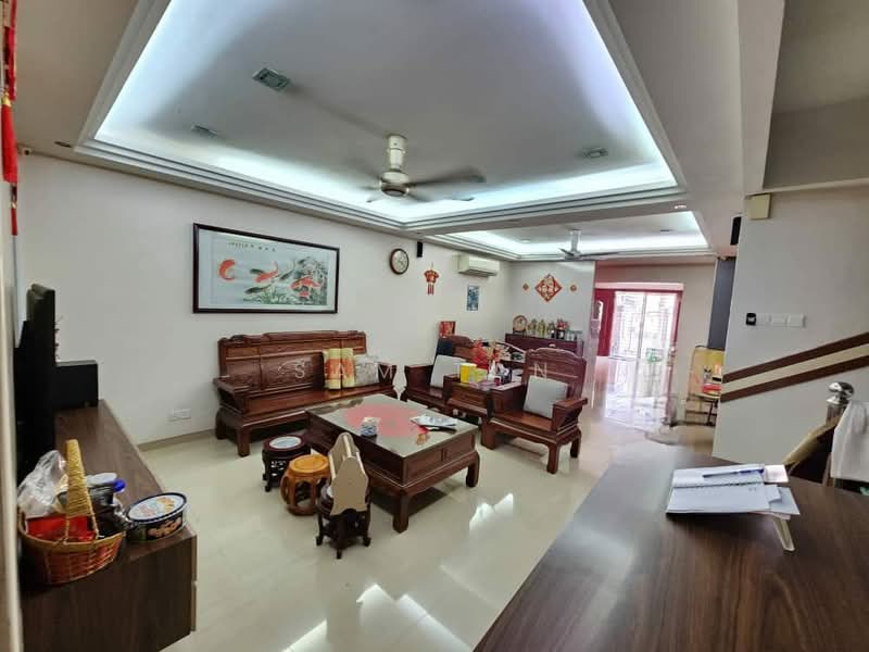 Rumah Teres 3 Tingkat untuk Dijual di Laman Rimbunan (Kepong) - Sam Tan - Living Room - PropertyGuru.com.my
