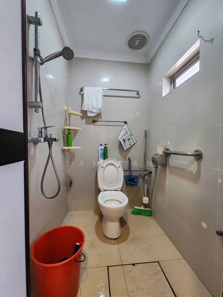 Rumah Teres 3 Tingkat untuk Dijual di Laman Rimbunan (Kepong) - Sam Tan - Bathroom - PropertyGuru.com.my