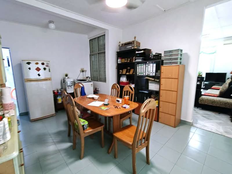 Rumah Teres 1-Tingkat untuk Dijual di Skudai (Johor) - Karl Lim - Dining Room - PropertyGuru.com.my