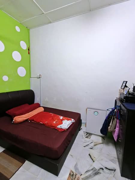 Rumah Teres 1-Tingkat untuk Dijual di Skudai (Johor) - Karl Lim - Bedroom - PropertyGuru.com.my