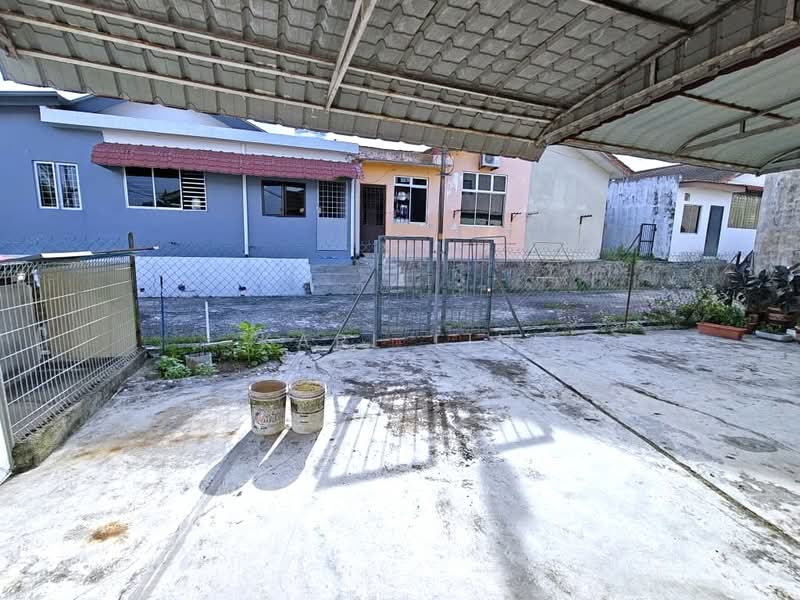 Rumah Teres 1-Tingkat untuk Dijual di Skudai (Johor) - Karl Lim - Exterior - PropertyGuru.com.my