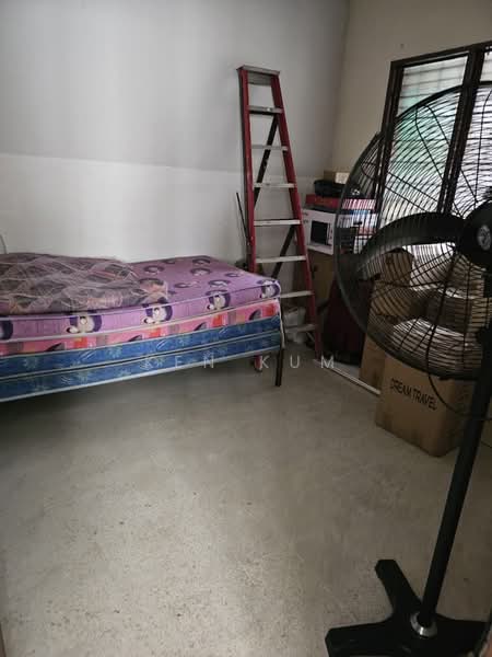1-storey Terraced House for Sale in Seksyen 8 (Petaling Jaya) - Ken Kum - Bedroom - PropertyGuru.com.my