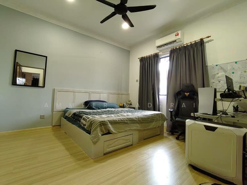 Rumah Berkembar untuk Dijual di Seksyen 9 (Shah Alam) - Ammeer Nadzrai - Bedroom - PropertyGuru.com.my