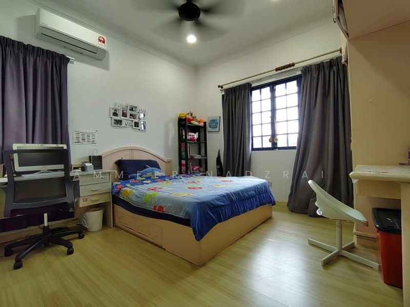 Rumah Berkembar untuk Dijual di Seksyen 9 (Shah Alam) - Ammeer Nadzrai - Bedroom - PropertyGuru.com.my