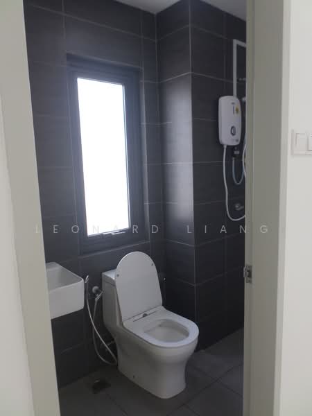 Servis Apartment untuk Disewa di Horizon Suites - Leonard Liang - Bathroom - PropertyGuru.com.my