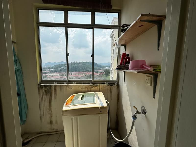 Kondominium untuk Dijual di Platinum Hill PV 5 - Hanif Hanz - View - PropertyGuru.com.my