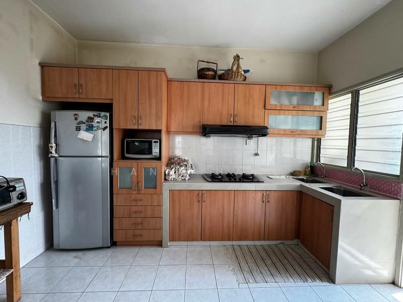 Kondominium untuk Dijual di Platinum Hill PV 5 - Hanif Hanz - Kitchen - PropertyGuru.com.my