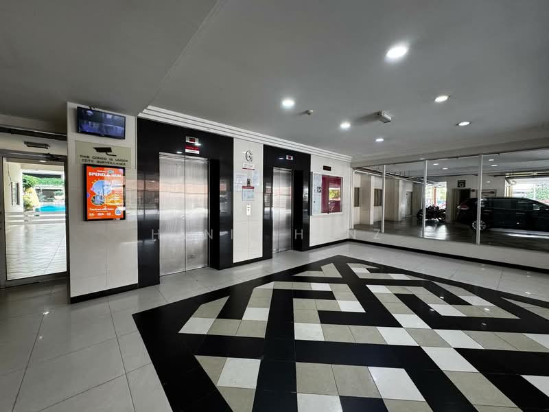 Kondominium untuk Dijual di Platinum Hill PV 5 - Hanif Hanz - Lobby - PropertyGuru.com.my