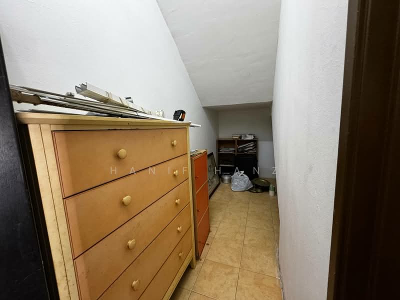 Semi-Detached House for Sale in Taman Kajang Impian (Kajang) - Hanif Hanz - Interior - PropertyGuru.com.my