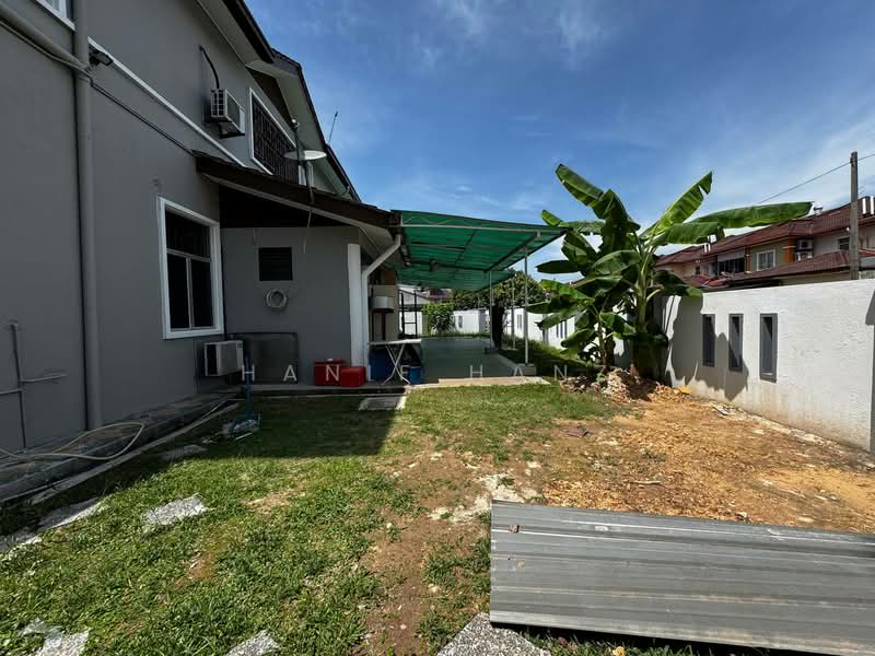 Semi-Detached House for Sale in Taman Kajang Impian (Kajang) - Hanif Hanz - Exterior - PropertyGuru.com.my