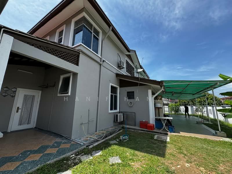Semi-Detached House for Sale in Taman Kajang Impian (Kajang) - Hanif Hanz - Exterior - PropertyGuru.com.my