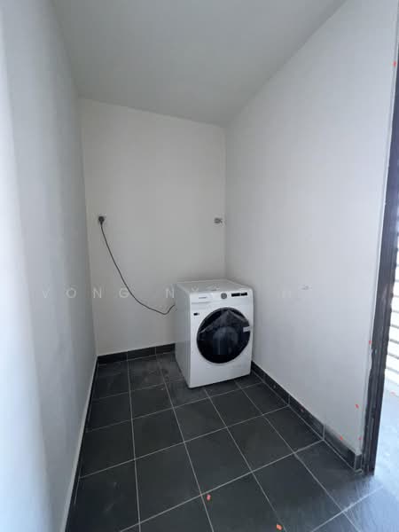 Service Residence for Sale at Edelweiss @ Tropicana Gardens - Vong Nyee How - PropertyGuru.com.my