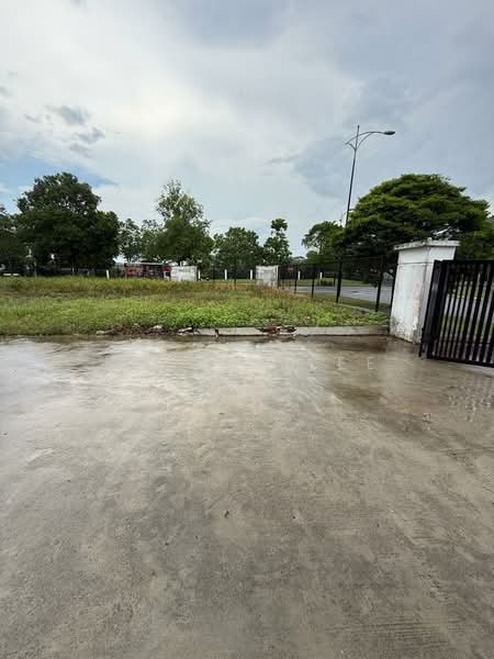 Semi-D Factory for Rent in Eco Business Park 1 (Johor Bahru) - Kasper Lee - Exterior - PropertyGuru.com.my