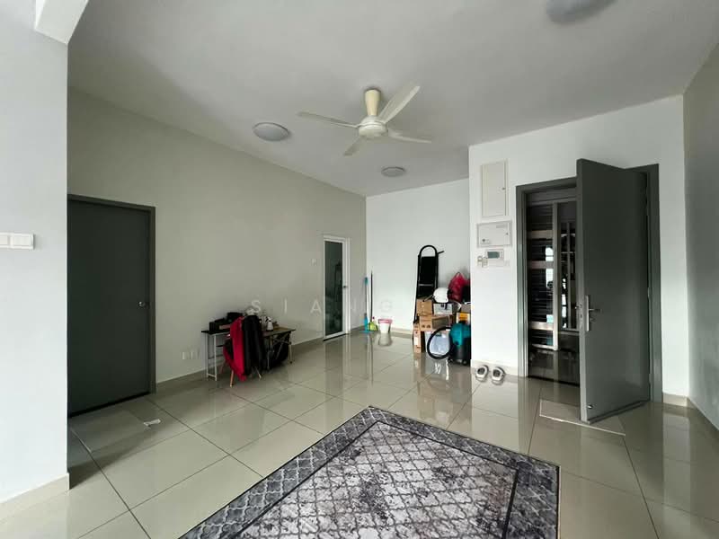 Kondominium untuk Dijual di Setia Pinnacle - Siang . - Living Room - PropertyGuru.com.my