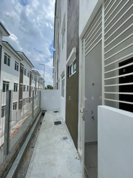 3-storey Terraced House for Sale in Ampang Jaya (Ampang) - Eugene Yap - PropertyGuru.com.my