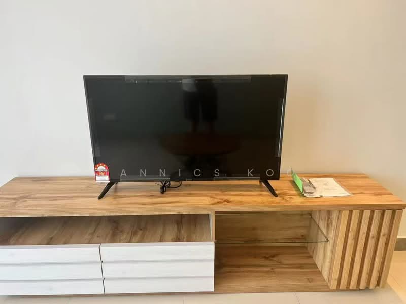 Service Residence for Sale at R&F Princess Cove Phase 1 - Mannics Koo - Living Room - PropertyGuru.com.my