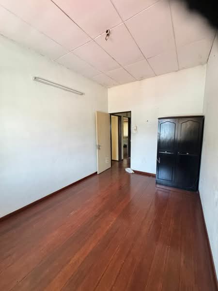 Rumah Teres 2 Tingkat untuk Dijual di Gelugor (Penang) - Vince Tan - Bedroom - PropertyGuru.com.my