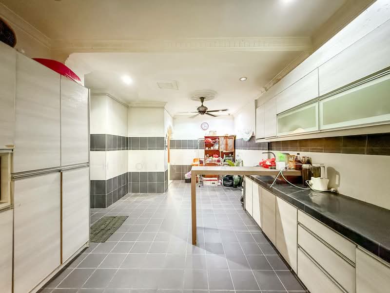 2-storey Terraced House for Sale in U16, Taman Bukit Subang (Shah Alam) - Shiqin Saidin - Kitchen - PropertyGuru.com.my