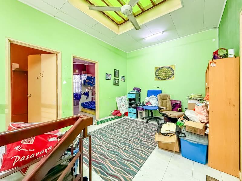 2-storey Terraced House for Sale in U16, Taman Bukit Subang (Shah Alam) - Shiqin Saidin - Interior - PropertyGuru.com.my