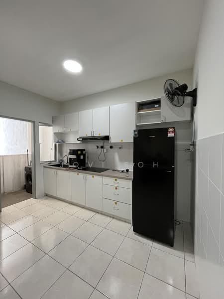 Kondominium untuk Disewa di Platinum OUG Residence - Jovi Soh - Kitchen - PropertyGuru.com.my