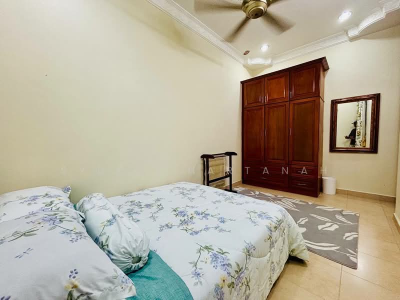 Rumah Berkembar untuk Dijual di Shah Alam (Selangor) - Syukor Hartanah - Bedroom - PropertyGuru.com.my