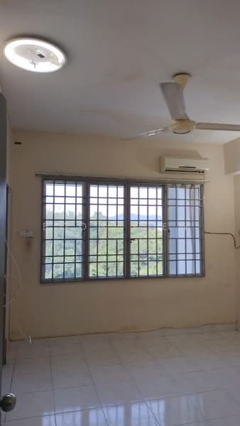 Kondominium untuk Dijual di Desa Golf Condominium - Boon Siew - Interior - PropertyGuru.com.my