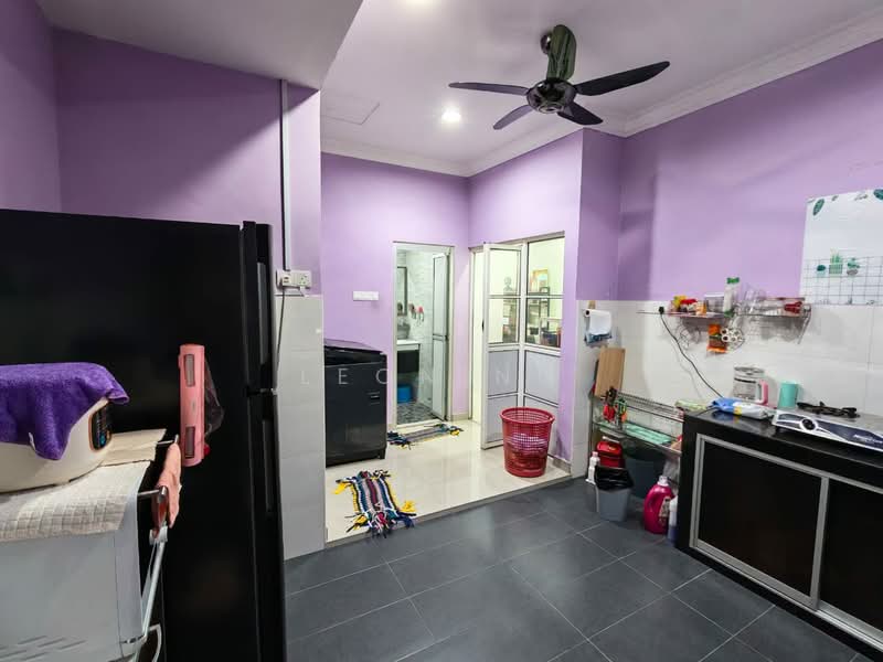 1-storey Terraced House for Sale in Skudai (Johor) - Leon Ng - Kitchen - PropertyGuru.com.my