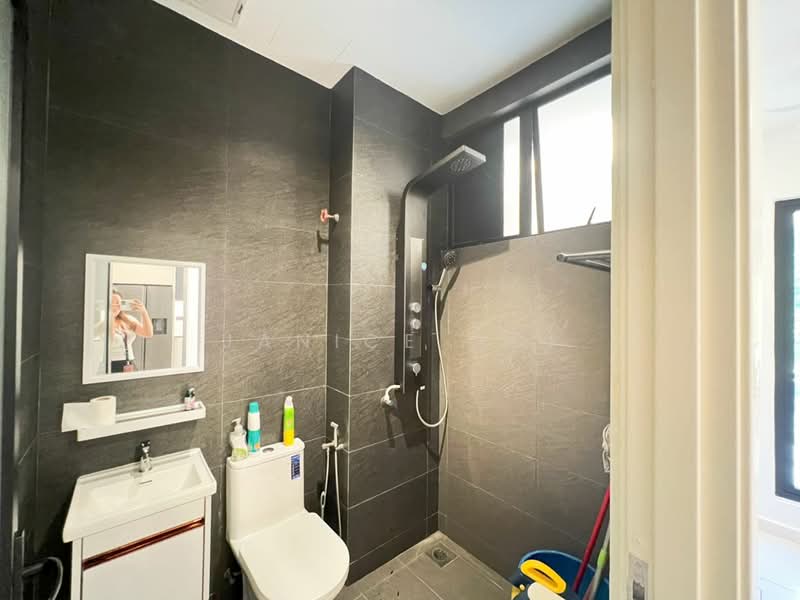 3-storey Terraced House for Sale in Sungai Ara (Penang) - Janice Ooi - PropertyGuru.com.my