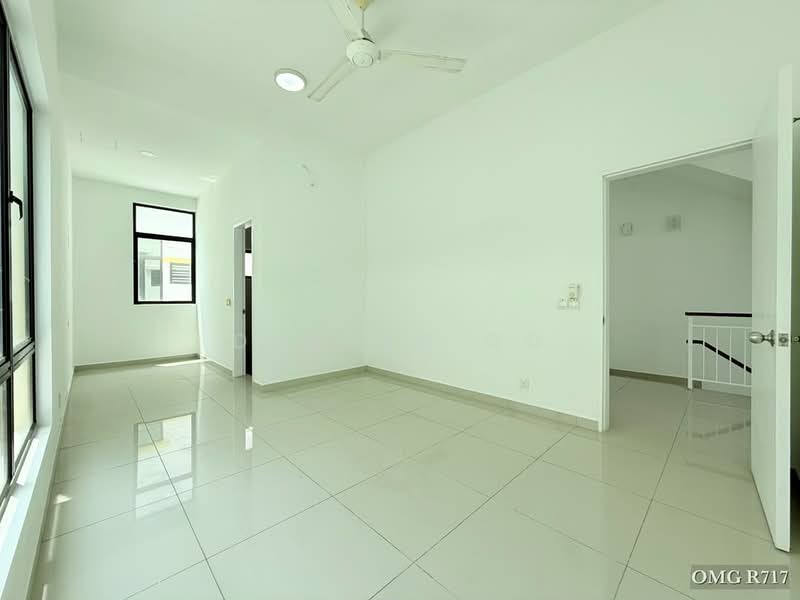 Rumah Berkembar untuk Dijual di Setia Alam (Selangor) - Darren Go - Interior - PropertyGuru.com.my