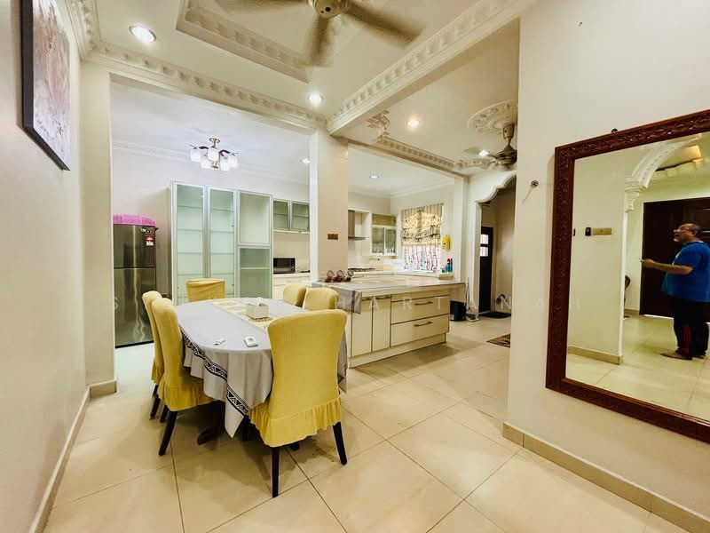Rumah Berkembar untuk Dijual di Shah Alam (Selangor) - Syukor Hartanah - Dining Room - PropertyGuru.com.my