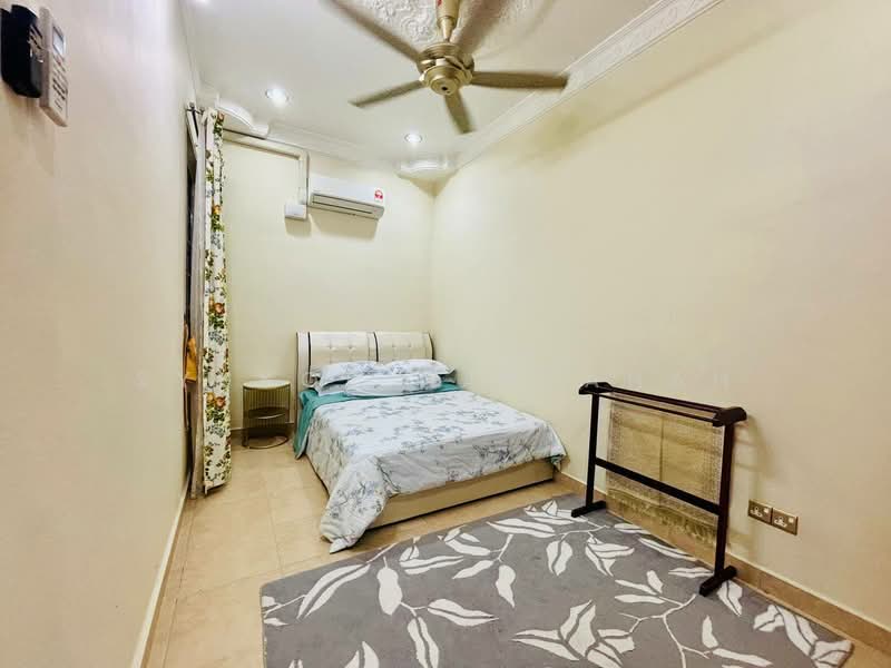 Rumah Berkembar untuk Dijual di Shah Alam (Selangor) - Syukor Hartanah - Bedroom - PropertyGuru.com.my