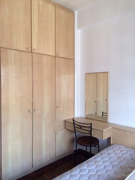 Apartment for Sale at Bukit Dumbar Indah - Boon Siew - Bedroom - PropertyGuru.com.my