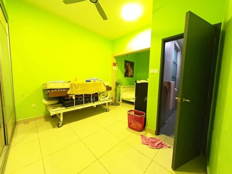 Rumah Kluster untuk Dijual di Taman Gaya (Ulu Tiram) - Tommy Tai - Bedroom - PropertyGuru.com.my