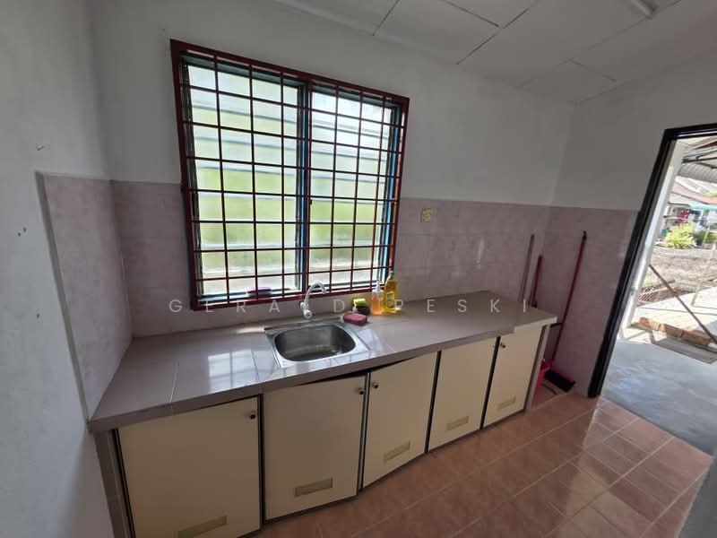 1-storey Terraced House for Sale in Kulim (Kedah) - Gerald Peski - Kitchen - PropertyGuru.com.my