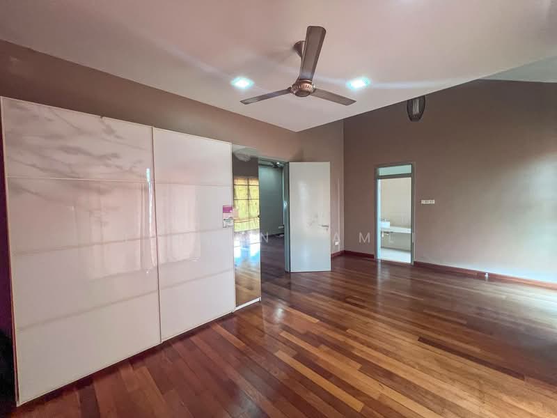 3-storey Terraced House for Sale in Alam Damai (Cheras) - Luqman Ramli - Bedroom - PropertyGuru.com.my