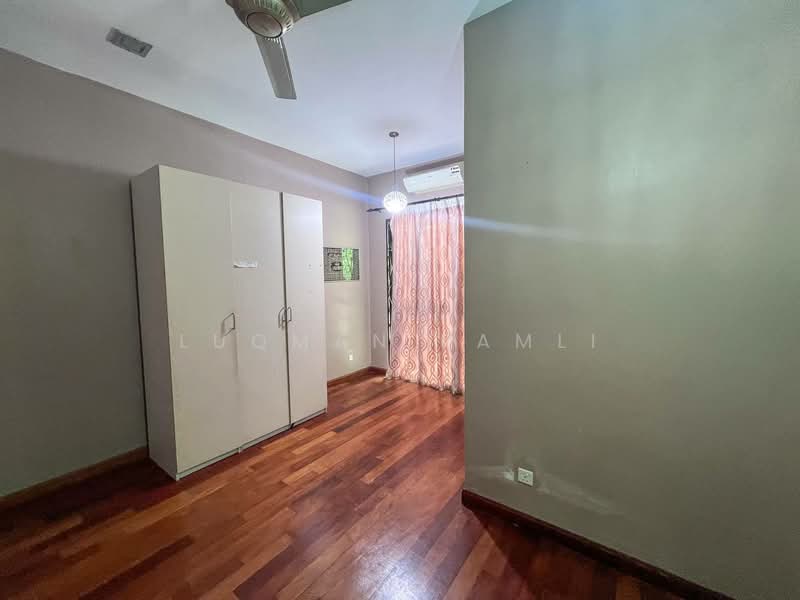 3-storey Terraced House for Sale in Alam Damai (Cheras) - Luqman Ramli - Bedroom - PropertyGuru.com.my