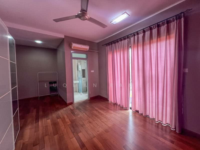 3-storey Terraced House for Sale in Alam Damai (Cheras) - Luqman Ramli - Bedroom - PropertyGuru.com.my