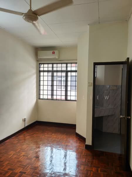 2-storey Terraced House for Sale in Bandar Utama 4 (Bandar Utama) - Richard Liew - Interior - PropertyGuru.com.my
