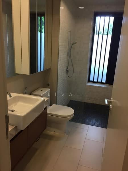 Condominium for Sale at Dedaun Condominium - Elisa . - Bathroom - PropertyGuru.com.my