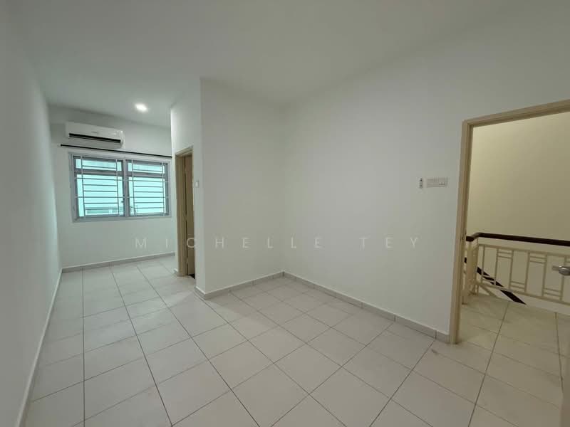 Rumah Teres 2 Tingkat untuk Dijual di Bandar Seri Alam (Masai) - Michelle Tey - PropertyGuru.com.my