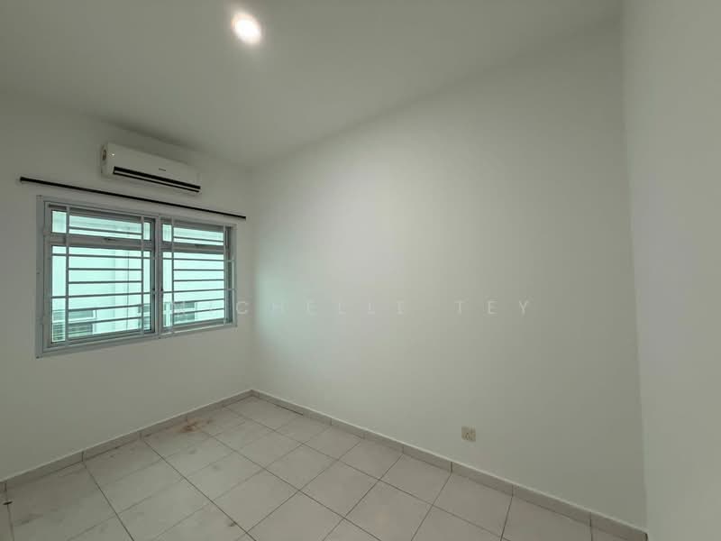 Rumah Teres 2 Tingkat untuk Dijual di Bandar Seri Alam (Masai) - Michelle Tey - PropertyGuru.com.my
