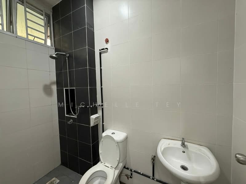 Rumah Teres 2 Tingkat untuk Dijual di Bandar Seri Alam (Masai) - Michelle Tey - PropertyGuru.com.my