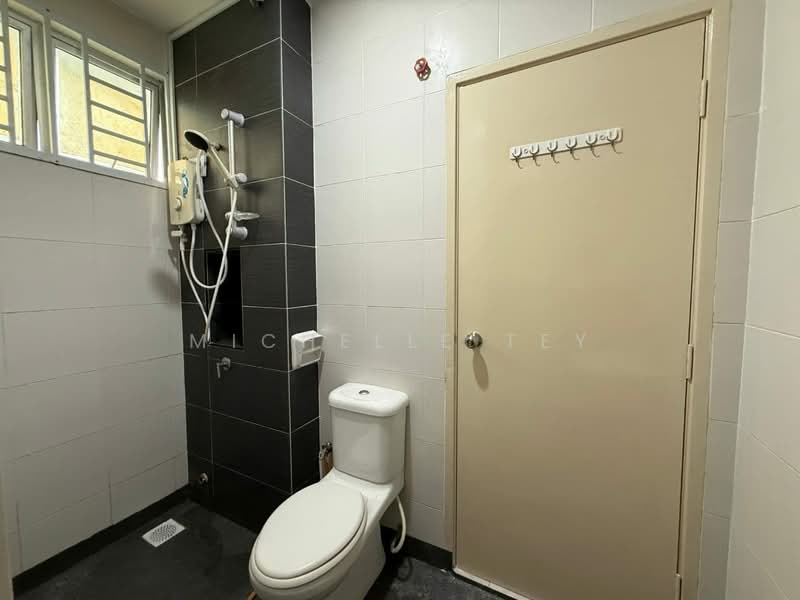 Rumah Teres 2 Tingkat untuk Dijual di Bandar Seri Alam (Masai) - Michelle Tey - PropertyGuru.com.my