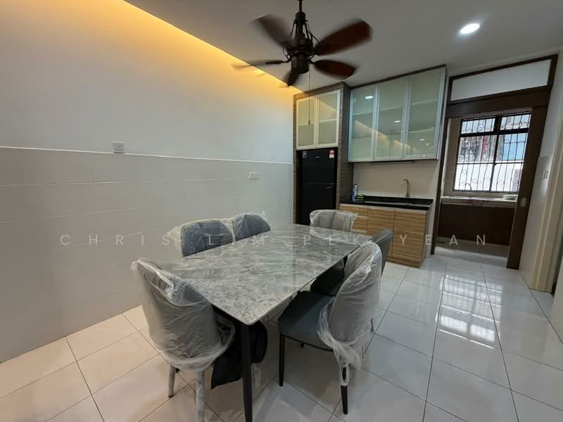 Rumah Teres 2 Tingkat untuk Disewa di Bandar Sungai Long (Selangor) - Chris Lim Pek Yean - Dining Room - PropertyGuru.com.my