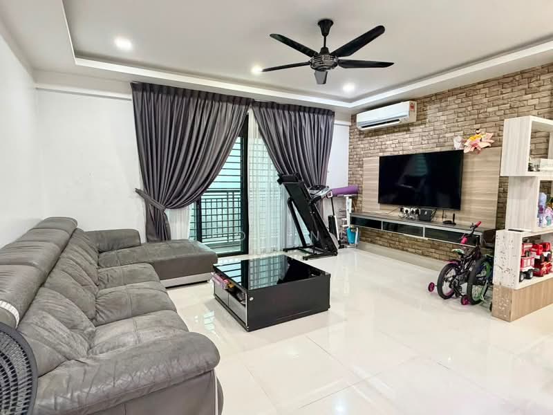 Service Residence for Sale at The Garden Residences - Leon Ng - Living Room - PropertyGuru.com.my