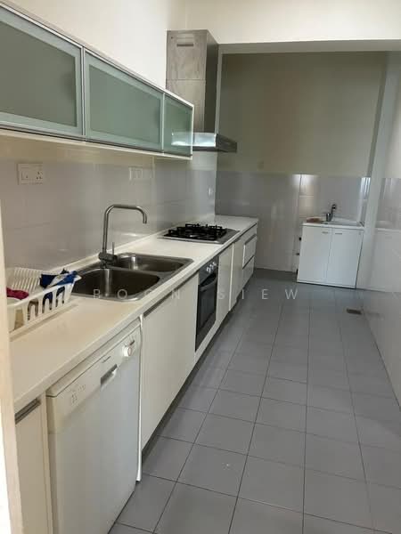 Condominium for Sale at BayStar Condominium - Boon Siew - Kitchen - PropertyGuru.com.my