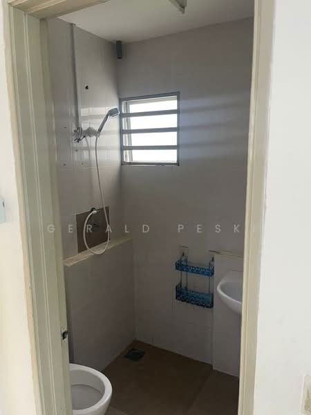 1-storey Terraced House for Sale in Kulim (Kedah) - Gerald Peski - Bathroom - PropertyGuru.com.my