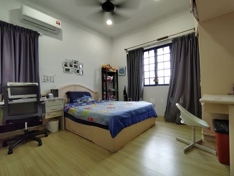Rumah Berkembar untuk Dijual di Seksyen 9 (Shah Alam) - Ashraff Daniel - PropertyGuru.com.my