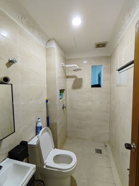 Rumah Berkembar untuk Dijual di Seksyen 9 (Shah Alam) - Ashraff Daniel - PropertyGuru.com.my
